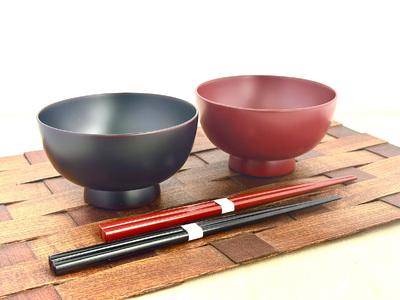 川連漆器　箸付夫婦まんぷく椀（銀朱・銀溜）紙箱入【(株)佐藤商事】[H4-5501]
