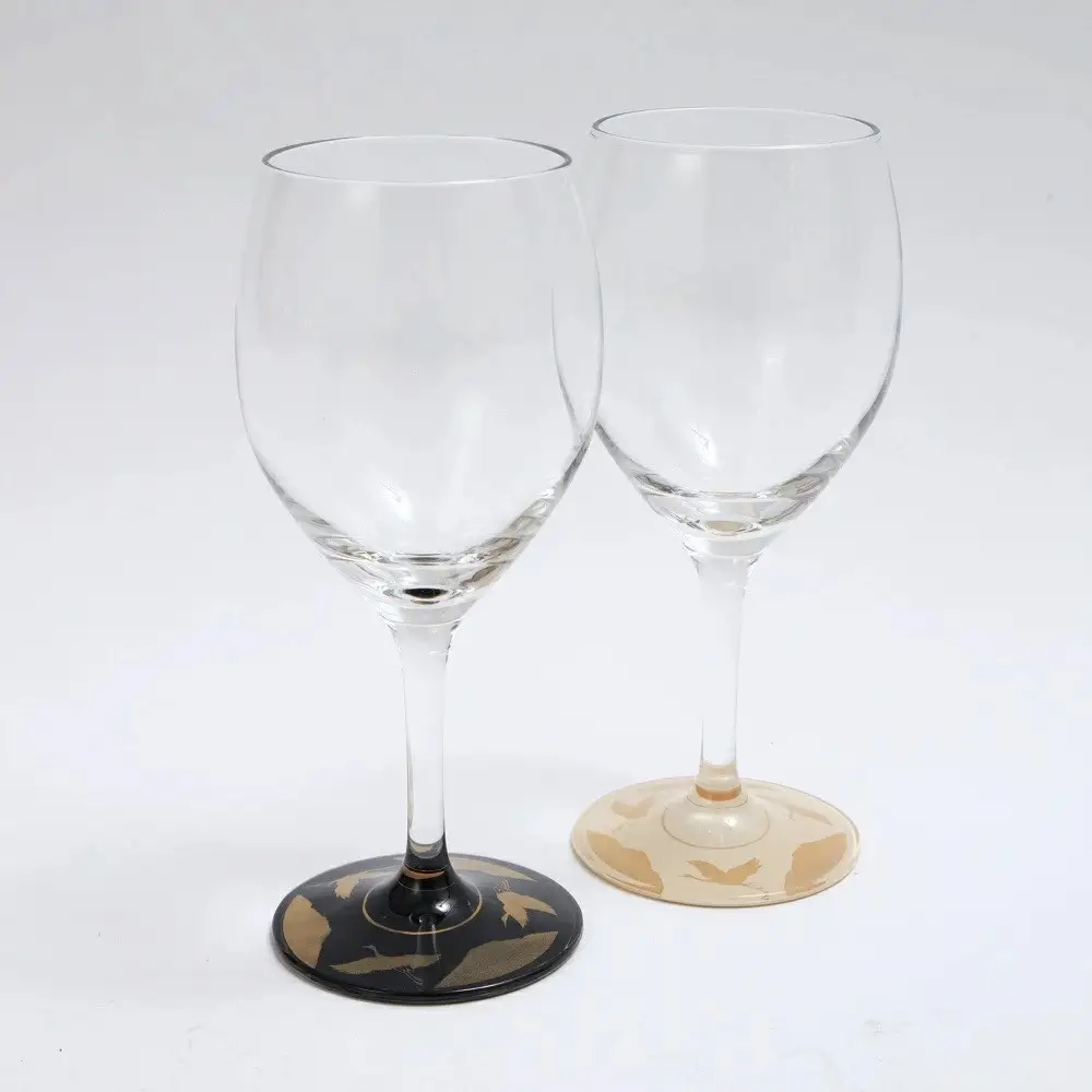 みよし漆器本舗 紀州塗り ぬりもん de Verre ワイングラス 蒔絵 万葉鶴 ペアセット 黒 白 300ml