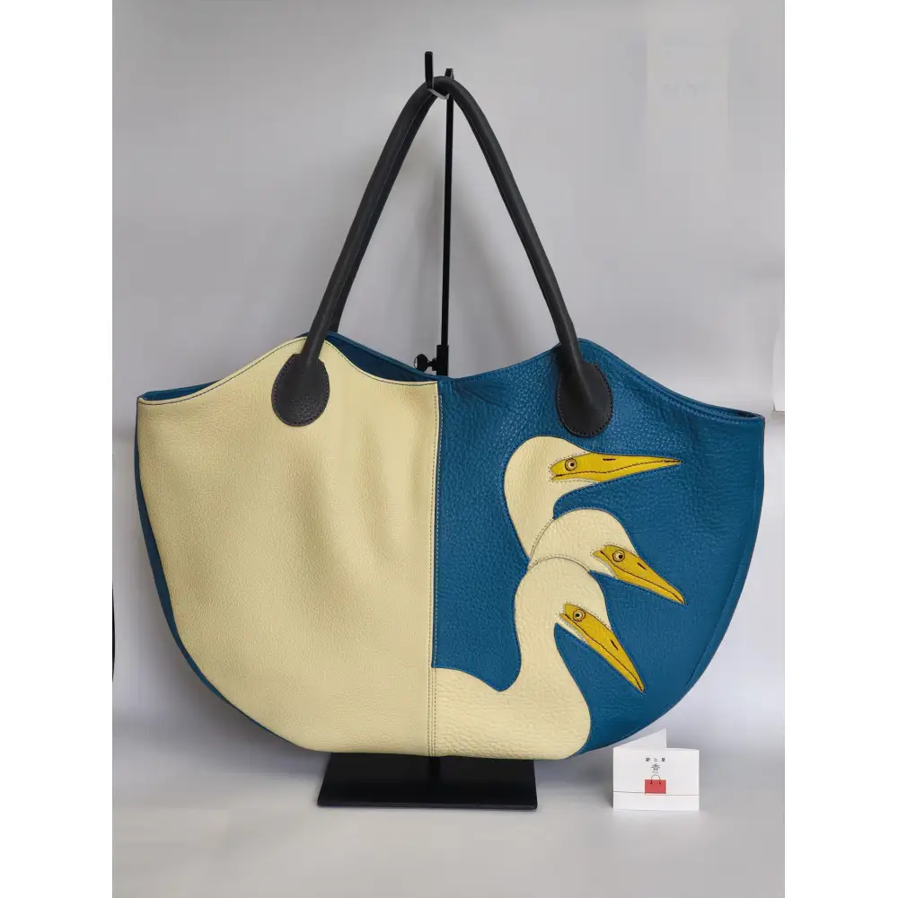 「鞄工房　香」鳥の二色トートバッグ （横型）