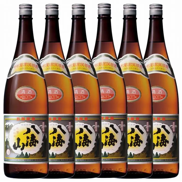 日本酒 八海山 清酒 1800ml×6本【八海山 清酒 一升瓶 6本 セット 日本酒 1800ml 新潟 地酒 厳選 晩酌 熱燗 お酒 酒 さけ お中元 お歳暮 贈答】
