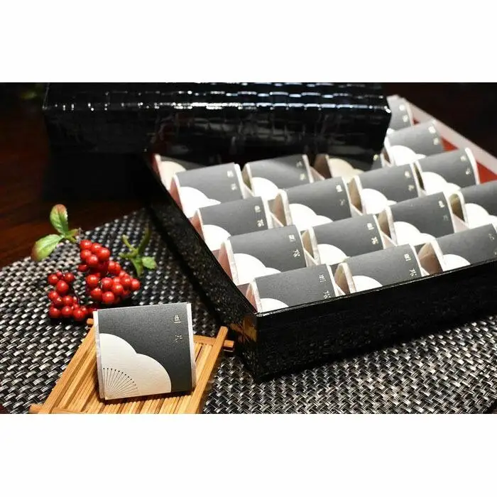 高級南高梅邑咲(昆布旨味） 個包装20粒入 紀州塗箱 網代模様仕上げ 【SW92】