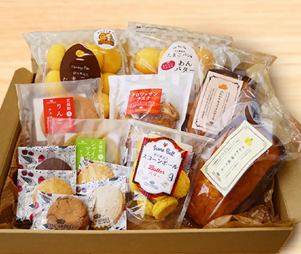ティンカーベル　たまごパン２袋＆焼き菓子セット