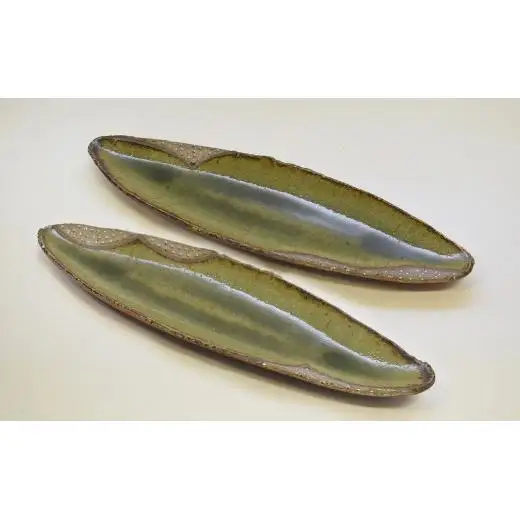 銀彩オーバル皿 2枚セット 和食器 長皿 平皿 陶芸品《受注制作》作品 インテリア オブジェ 皿 楕円皿 長皿 和食器 おすすめ おしゃれ スタイリッシュ モダン プレート 陶芸 手作り 陶器 陶芸作家