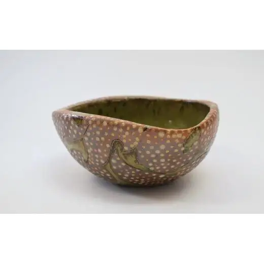 釉彩鉢 和食器 深皿 陶芸品《受注制作》中鉢 変形 三角 深皿 皿 和食器 おすすめ モダン おしゃれ 煮物 サラダボール 陶芸 手作り 陶器 装飾品 陶芸作家