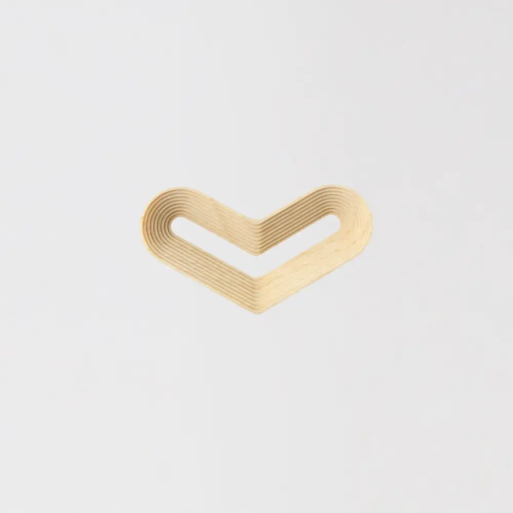 旭川家具 cosine STEPSブローチHEART　メープル_05738