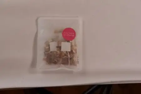 ＜ハーブティー ティーバッグ 1袋3個入（ローゼルロゼ）＞国産 ドライ 乾燥させたハーブ 爽やか ほっとひと息 ハーブティードリンク リラックス 休憩 ノンカフェイン 持ち運びに便利 ぷちギフト 後片付けが簡単 宮崎県 三股町【MI709】