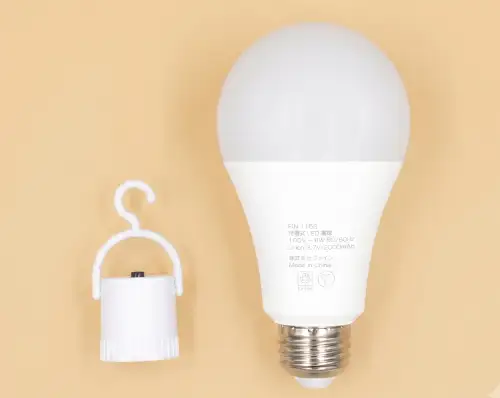 充電式ＬＥＤ電球 3個セット