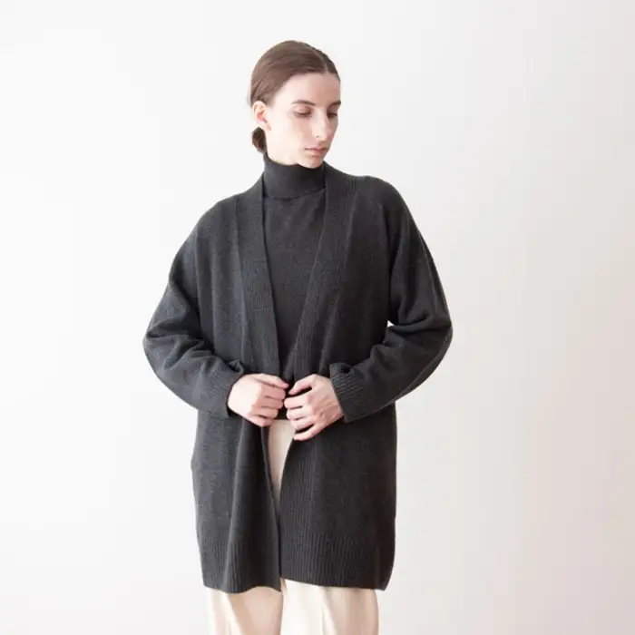 【期間限定(～8/31) エシカルプライス 】【 UTO カシミヤ 】レディース ベビーカシミヤ 100% ボックスシルエット カーディガン 岩手県 北上市 Y0058R0805 ユーティーオー カシミヤ cashmere