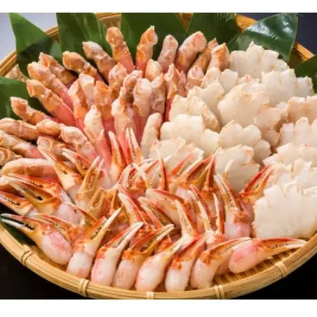 生冷本ずわい蟹 3種食べ比べセット　3kg(爪・爪下・肩肉　各1kg)カット済み【配送不可地域：離島】【1745869】