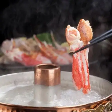 ひと口サイズで食べやすい 本ずわい蟹むき爪下 1kg【配送不可地域：離島】【1750011】