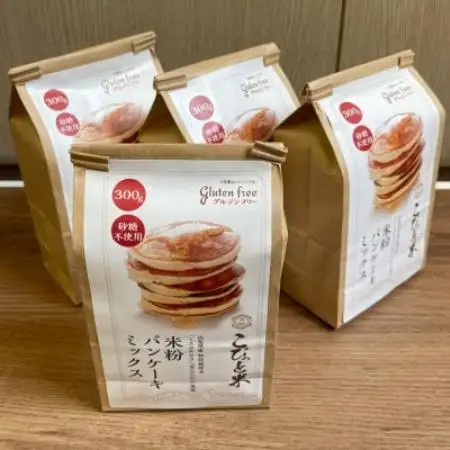 【米粉パンケーキミックス】300g×4袋　グルテンフリー　特別栽培『ミズホチカラ』『笑みたわわ』使用【配送不可地域：離島】【1746615】