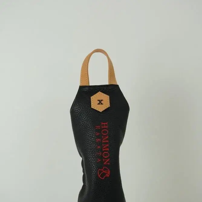博多革工房HOMMONが作ったゴルフウッド用ヘッドカバー【牛革】：ブラック＃X