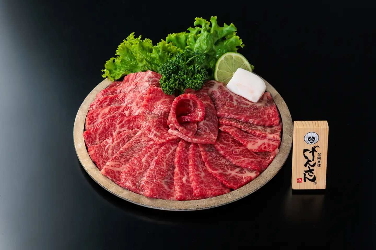近江牛 A5 ランク モモ 焼肉用 400g 元三フード株式会社(肉のげんさん) 滋賀県 東近江市 C36 近江牛 焼肉 モモ 400g A5 赤身 和牛 高級 国産 ギフト