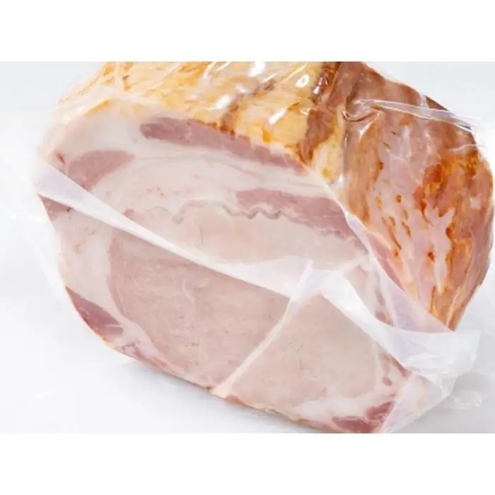 国産豚肉を使用した 特製ロースハム　約600g