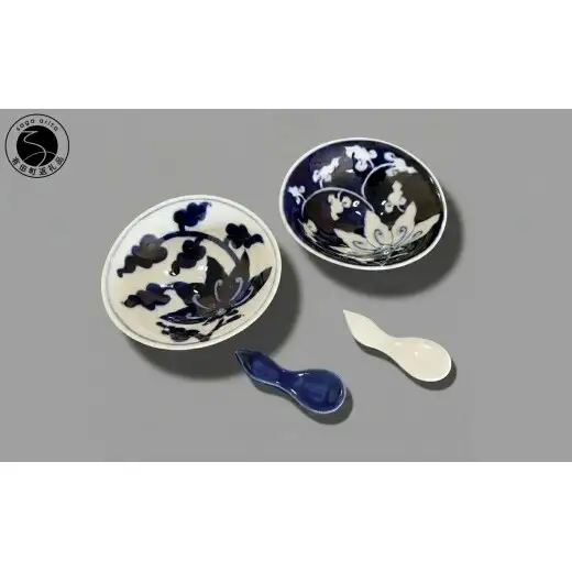 有田焼 安南唐草 俵小付 2客 / 箸置き 2個 計4点セット【泰山】食器 器 うつわ 和食器 醤油皿 豆皿 手描き 小鉢 ひさご 食洗機OK 電子レンジOK ey020
