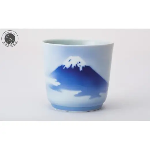 有田焼 富士山 ロックカップ【深川製磁】酒器 ロックカップ カップ お酒 食器 器 うつわ 伝統工芸 染付 富士 磁器 陶磁器 aa057