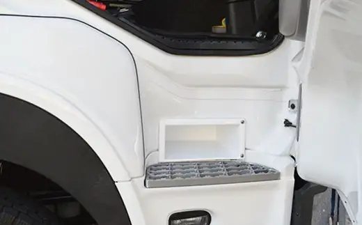UDクオン 下駄箱 （ シューズボックス ） 大型トラック トラック 車 カー ゲタ箱 靴箱 靴入れ 収納 カー用品 靴 シューズ