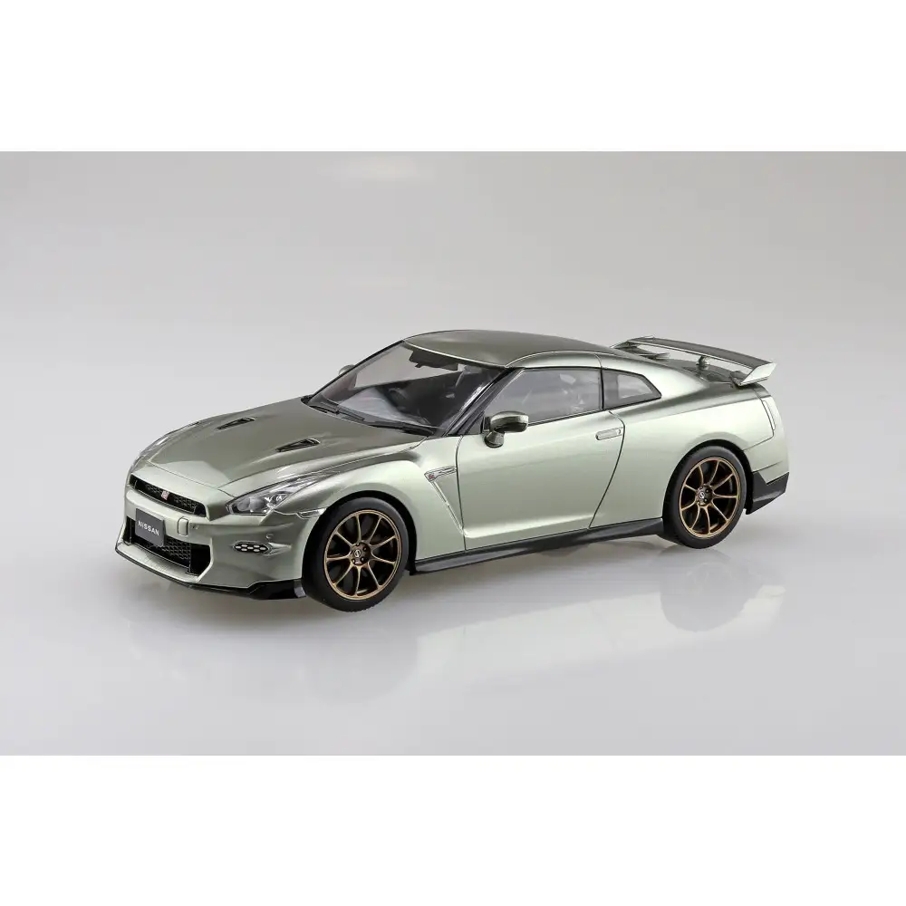 ニッサン R35 NISSAN GT-R 2024(ミレニアムジェイド)