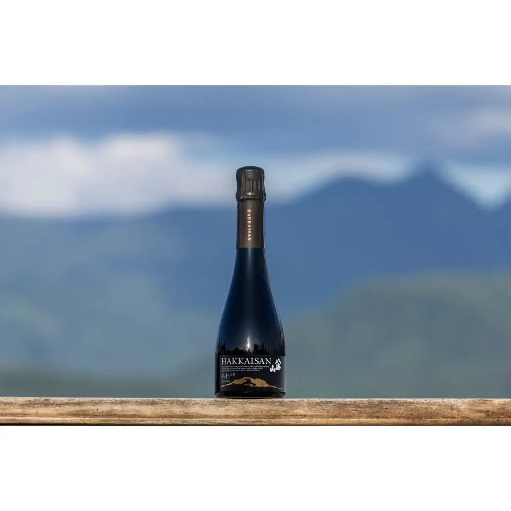 八海山　瓶内二次発酵酒「白麹あわ」（360ml）×1本