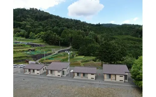 平林たはたの宿宿泊券（４人部屋）精米体験付き　農業体験 農業 精米 お米 玄米 ５合 プレゼント 素泊まり 食事なし リフレッシュ 子連れ 赤ちゃん 宿泊 泊まり 泊り 滞在 旅行 素泊まり 学生