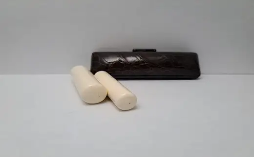 高級芯持ち本象牙印鑑　2本セット（13.5ｍｍ／16.5ｍｍ）（ワニまたはカメケース・桐箱ケース付き）はんこ ハンコ 実印 銀行印 認印 オーダー