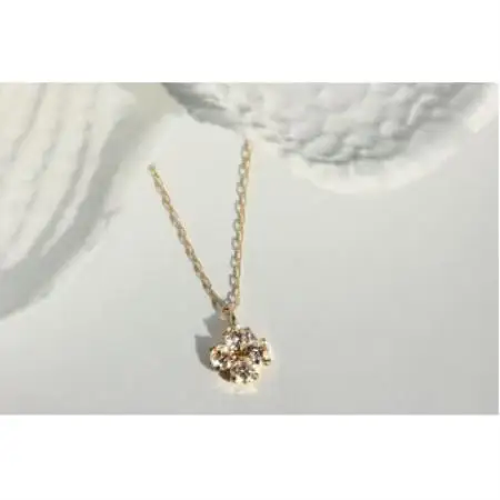 K18YG ブラウンダイヤモンド0.30ct クローバーモチーフ ペンダント(1点)KNO-4458【配送不可地域：離島・沖縄県】【1786392】
