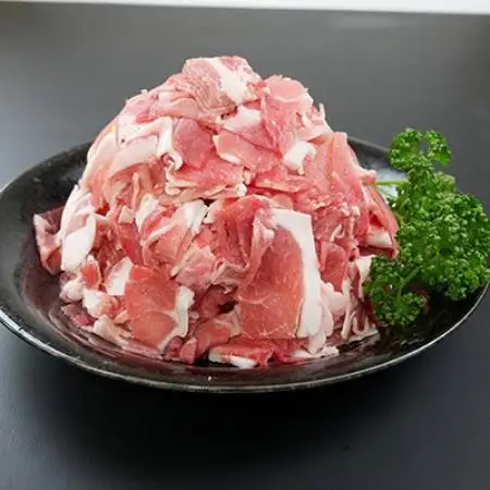 【鹿児島県産】黒豚切り落とし計1.8kg(600g×3袋)(南九州市)【配送不可地域：離島】【1779331】