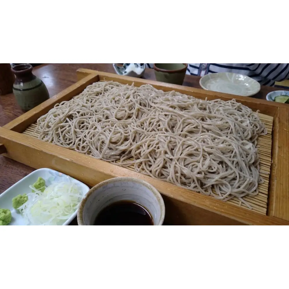 冷凍本生蕎麦　四人前（特製つゆ付き）