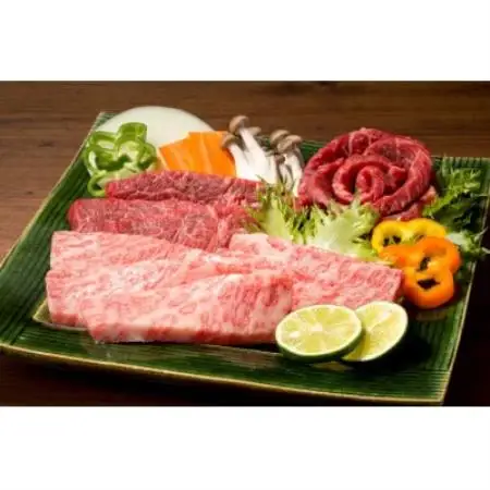 【山梨県産 富士山麓牛】霜降り(約200g)・赤身焼き肉(約400g)セット 焼肉・バーベキュー用【配送不可地域：離島】【1730632】
