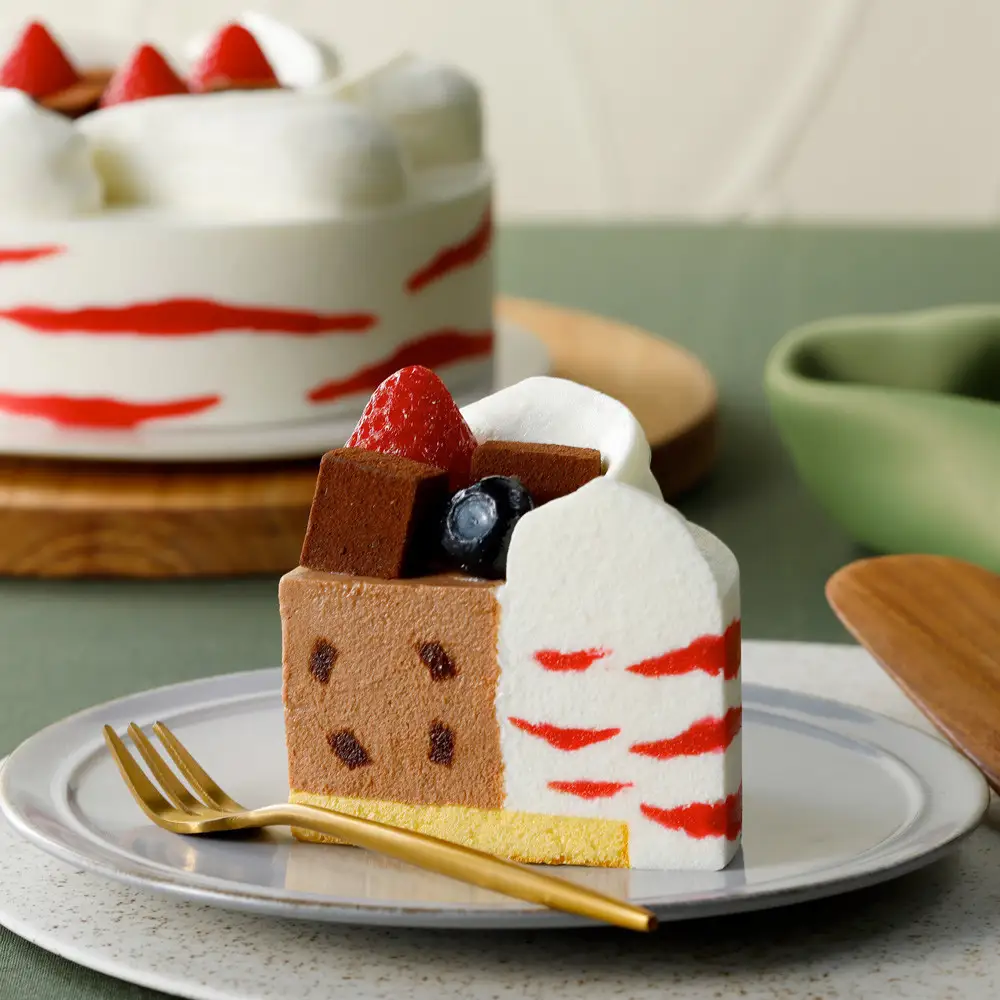 オハヨー乳業 生チョコ＆ベリーのアイスクリームケーキ 5号 15cm アイスケーキ ギフト