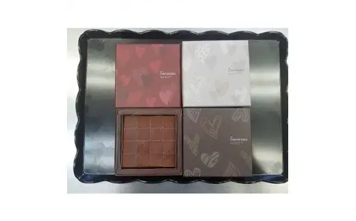 生チョコレート 16個入× 4種 （スイート、 ストロベリー、 抹茶、 マンゴー）