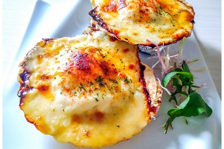 簡単調理！無添加 ホタテのチーズグラタン 6個 無添加 惣菜 洋食 おかず グラタン ホタテ 魚介 ホワイトソース モッツアレラ チーズ　H080-033