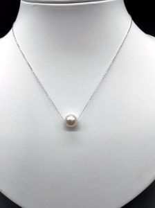あこや本真珠8ミリ珠の「スルーペンダント」(ホワイトゴールド）【R00712】