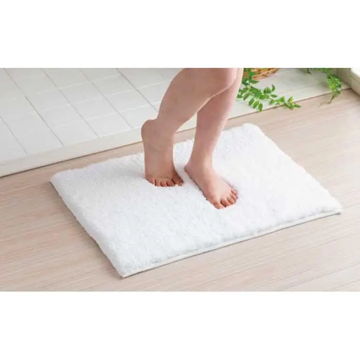 思わず頬ずりしたくなるバスマット プレミアム45x60ｃｍ　ホワイト