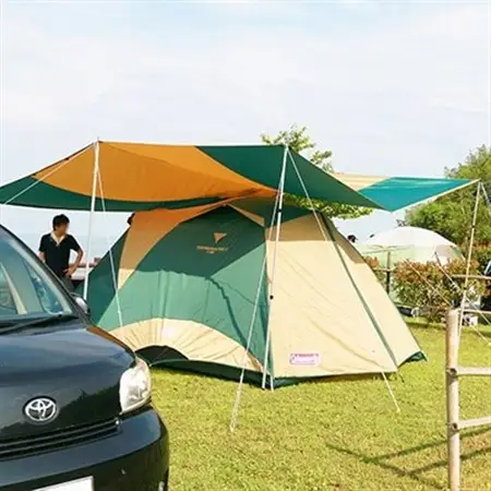 【キャンプ場で遊ぼう!】糸ヶ浜海浜公園オートキャンプ場1泊券(1区画分)_旅行券・チケット 宿泊券  _【1089435】