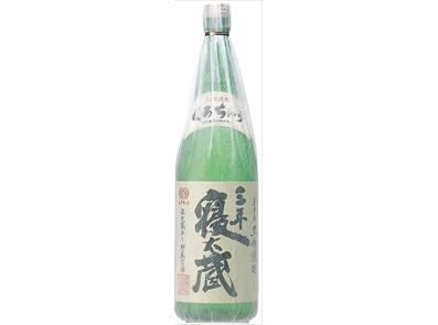 【黒糖焼酎】三年寝太蔵30度1800ml【喜界島酒造】