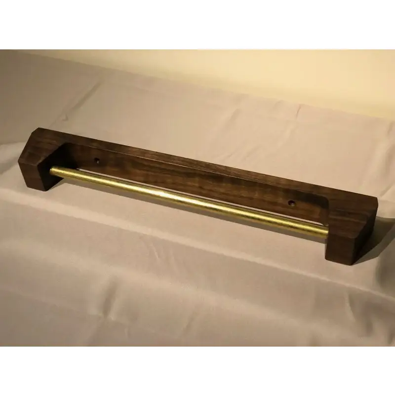 木の存在感がある｢タオルかけ｣(ウォルナット)【GOODWOODWORKS】_HA0414