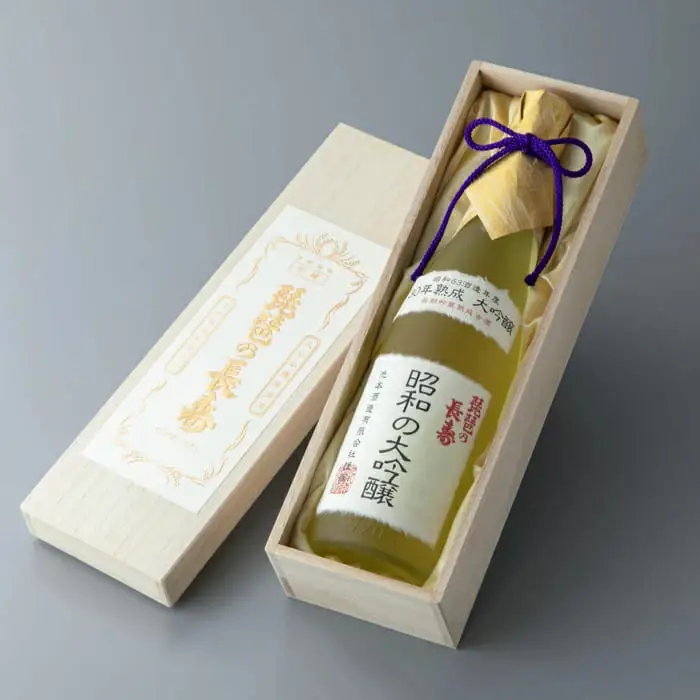 【I-798】池本酒造　30年超　熟成古酒　昭和の大吟醸（木箱入）［高島屋選定品］