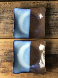龍善ブルー 角皿 半分青い 2枚組《中皿 取り皿》