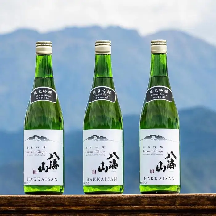 越後の名酒「八海山」 純米吟醸55％【720ml】×3本（箱付き） | 八海山