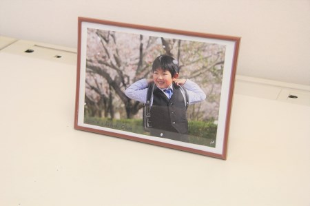 【お宮参り七五三などの付き添いでの撮影！】二科展写真作家が撮影！碧南市内での記念撮影 額縁納品1枚＆データ納品　H159-004