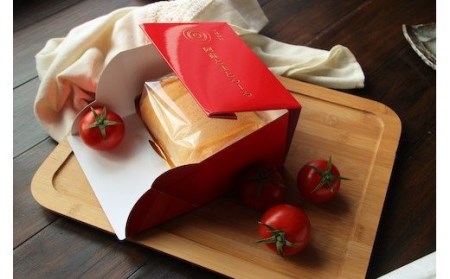 阿蘇とまとろーる 360g（1ホール）ロールケーキ 阿蘇カフェ