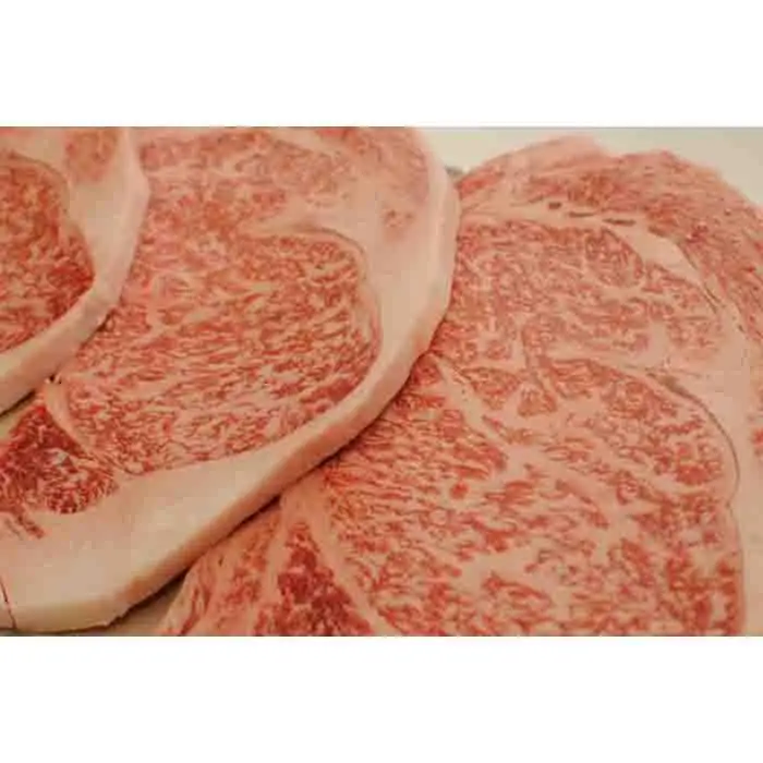 特産 黒毛和牛 熊野牛 厚切 ロース ステーキ 約600g （約300g×2枚） ふるさと納税 牛肉 純 国産 焼肉 バーベキュー BBQ キャンプ 伊勢屋フーズ グルメ 和歌山 お中元 お歳暮 送料無料 【iSe4】