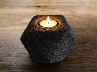 特別な家族の時間に灯りを The Table Lantern KIRIKO    
