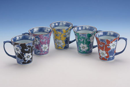 【伊万里焼】彩唐花マグカップ（１個） 032-H016