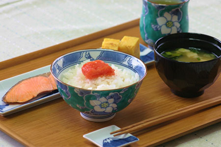 【伊万里焼】彩り唐花飯碗 茶碗（１個） 032-H306