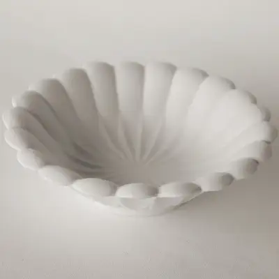 〔臼杵焼〕輪花サラダボウル（L)【白・1個】