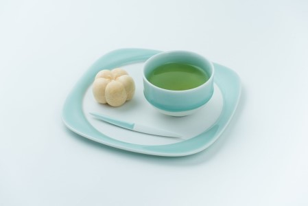 【伊万里焼】鍋島青磁菓子盆と煎茶碗、菓子切セット 023-H991