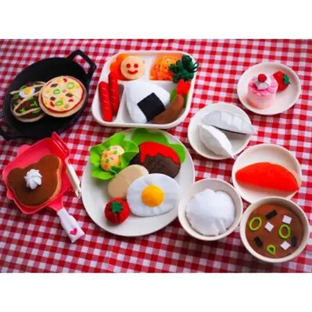 レストランや食事ままごとができるフェルトおもちゃ(フライパン料理
