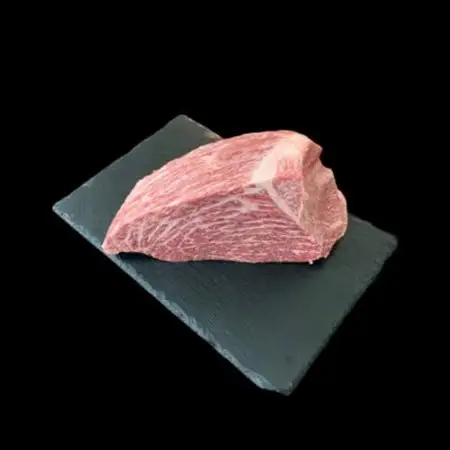 博多和牛そともも(ナカニク)　塊肉　2kg(冷凍便)_肉 焼肉 牛肉 やきにく ヤキニク バーベキュー  肉 黒毛和牛 牛肉 _【配送不可地域：離島】【1360450】